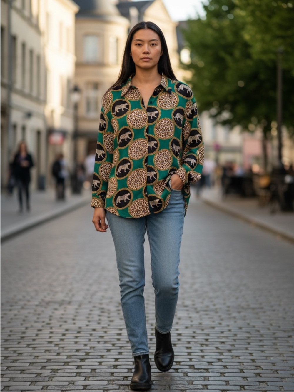 Lm Lulu of Paris Green Button-Down Shirt with Leopard Medallion Print